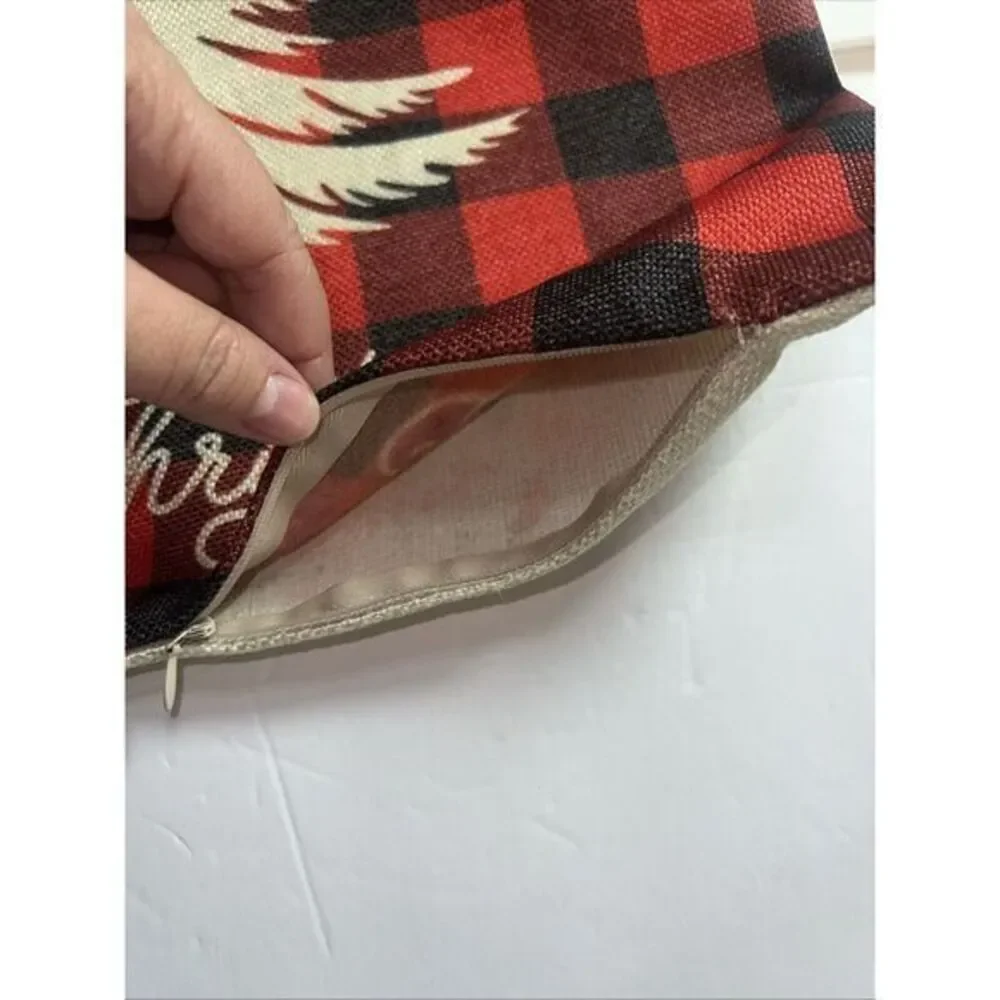 Christmas Pillow Covers‎ X2 (17x17 Inches)- No Stuffing- Farmhouse Country NWOT
